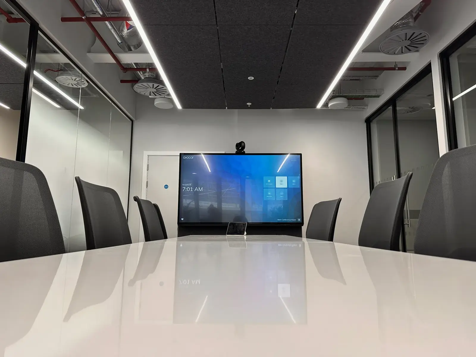 Commercial av business bay: example photo of a finished commercial interior